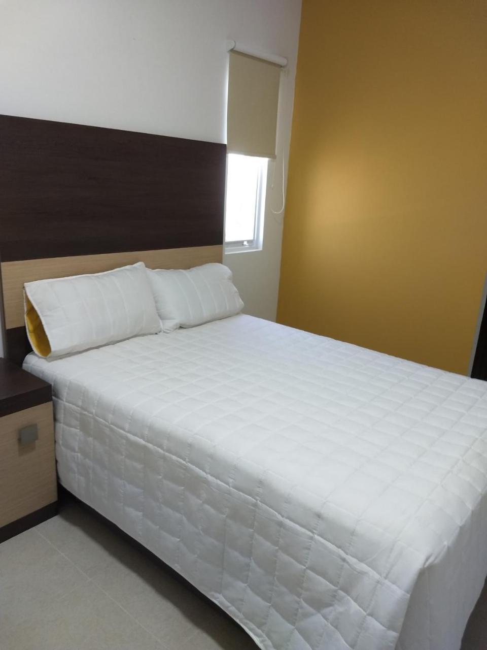 Hotel Del Bosque Torreón Exteriör bild